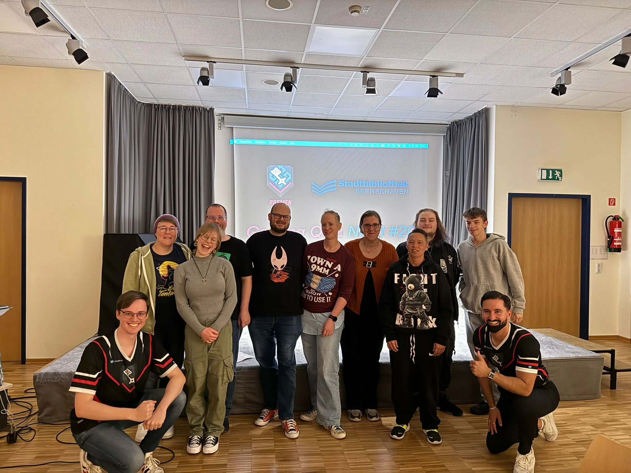 Das Siegerteam Bpic bei der 20. Gaming Quiz Night in der Stadtbibliothek Bremerhaven