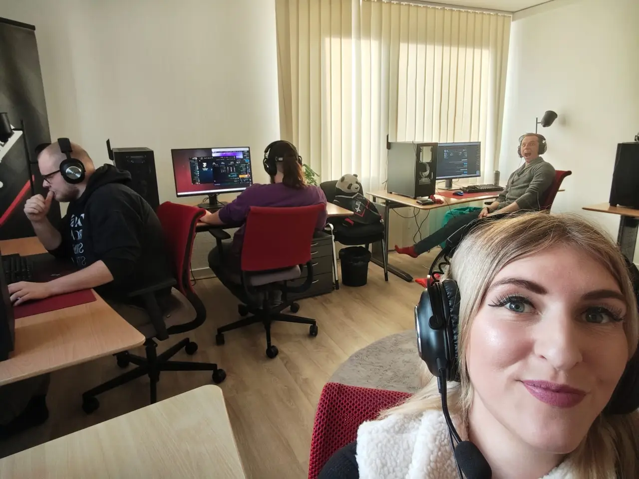 Teamtag im Vereinsheim mit dem DeichBreaker League of Legends Team